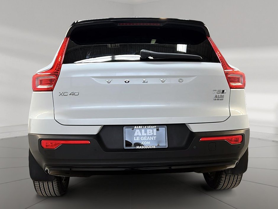 2021 Volvo XC40 T5 R-DESING TOIT PANO NAV 4RM-4