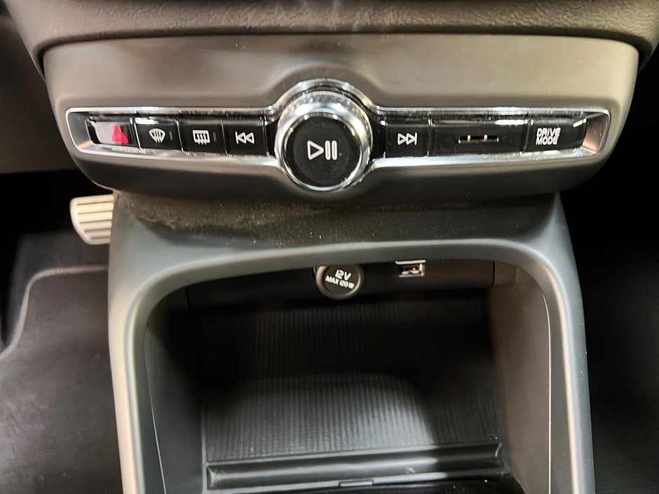 2021 Volvo XC40 T5 R-DESING TOIT PANO NAV 4RM-15