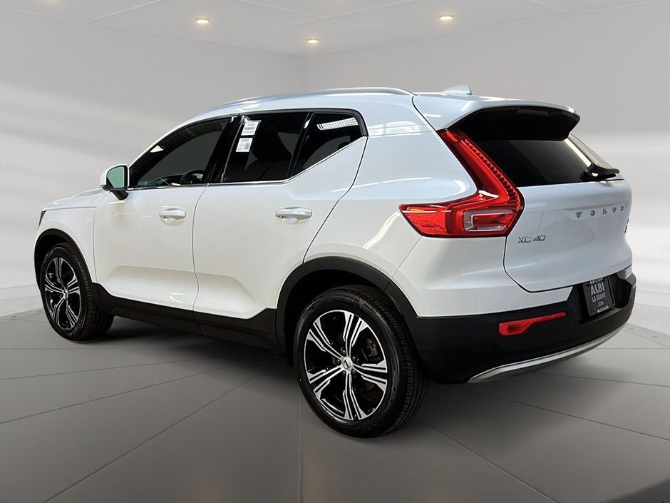 Volvo XC40 INSCRIPTION CUIR TOIT PANO NAV 4RM 2022-5