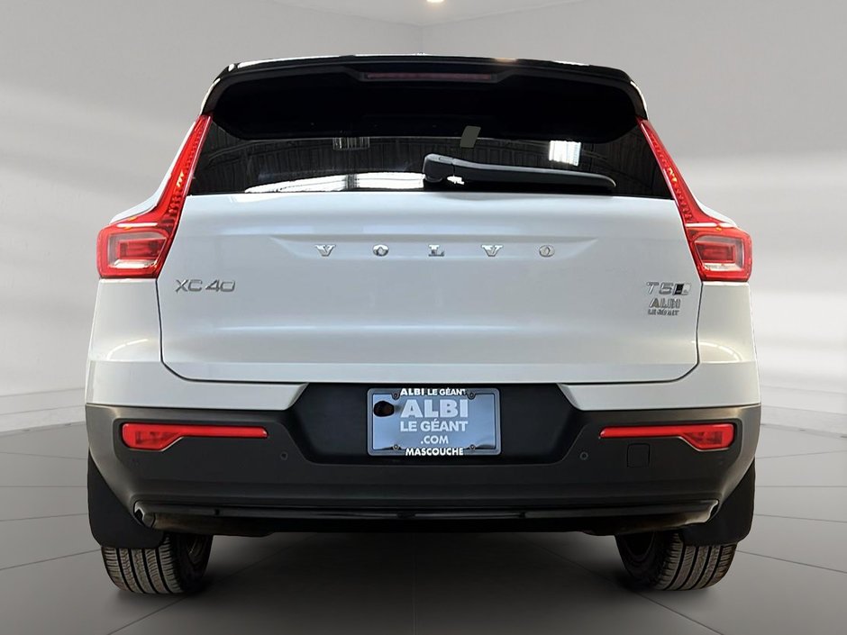 Volvo XC40 T5 R-DESIGN TOIT PANO NAV 4RM 2022-4