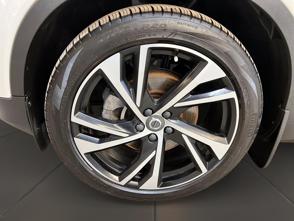 Volvo XC40 T5 R-DESIGN TOIT PANO NAV 4RM 2022-30