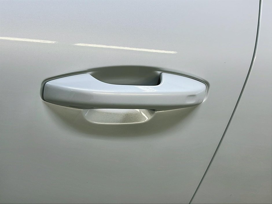 2022 Volvo XC40 T5 MOMENTUM CUIR TOIT PANO NAV-26