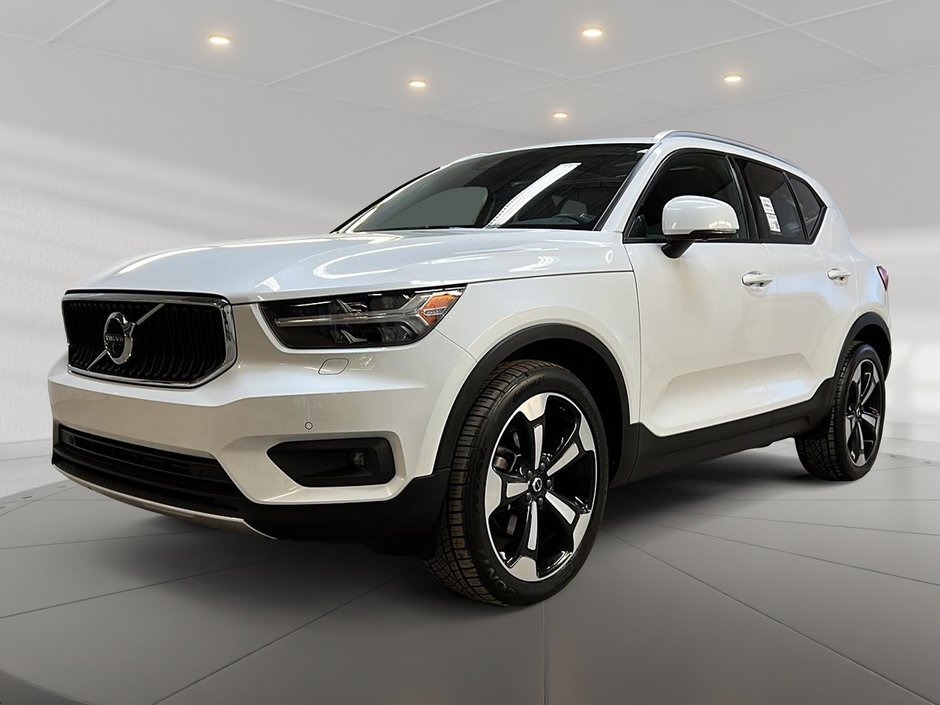 2022 Volvo XC40 T5 MOMENTUM CUIR TOIT PANO NAV-0