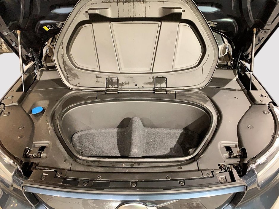 2022 Volvo XC40 RECHARGE ULTIMATE TOIT PANO NAV 4RM-19