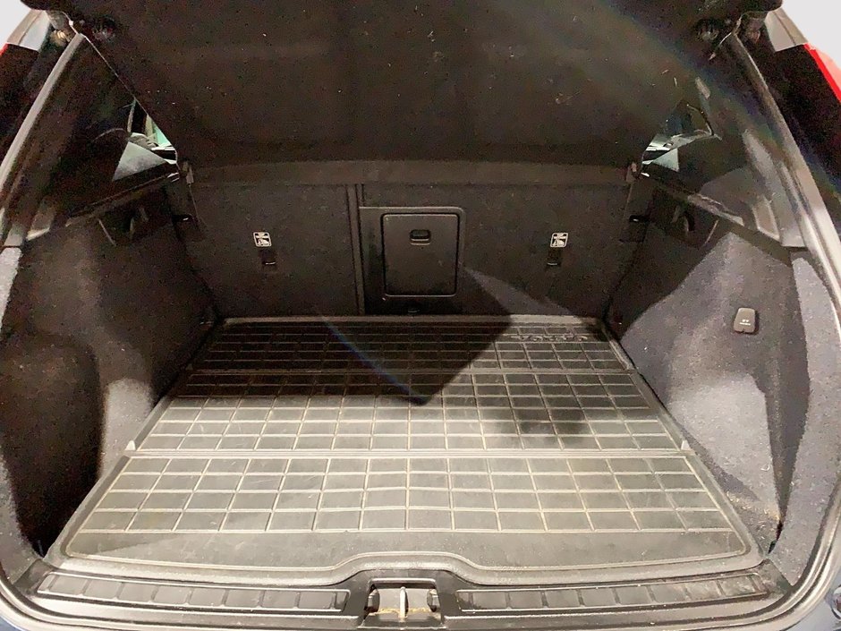 2022 Volvo XC40 RECHARGE ULTIMATE TOIT PANO NAV 4RM-15