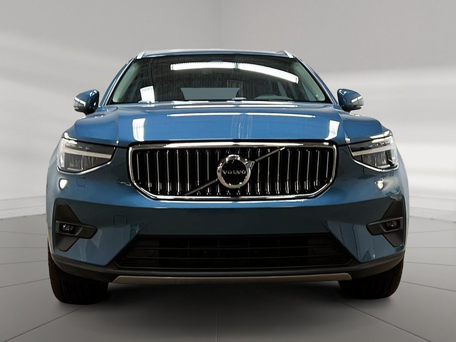 Volvo XC40 B5 PLUS CUIR TOIT PANO NAV 4RM 2023-1