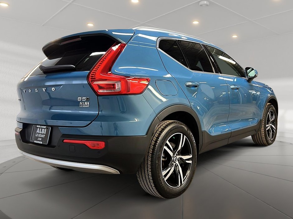 Volvo XC40 B5 PLUS CUIR TOIT PANO NAV 4RM 2023-3