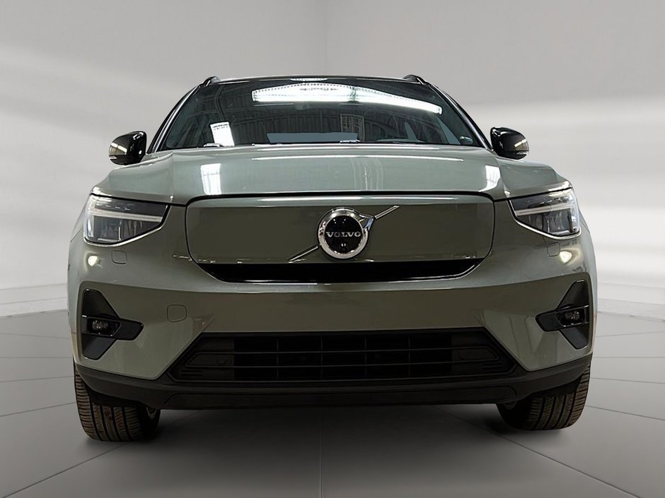 Volvo XC40 TWIN RECHARGE PLUS TOIT PANO NAV 4RM 2023-1