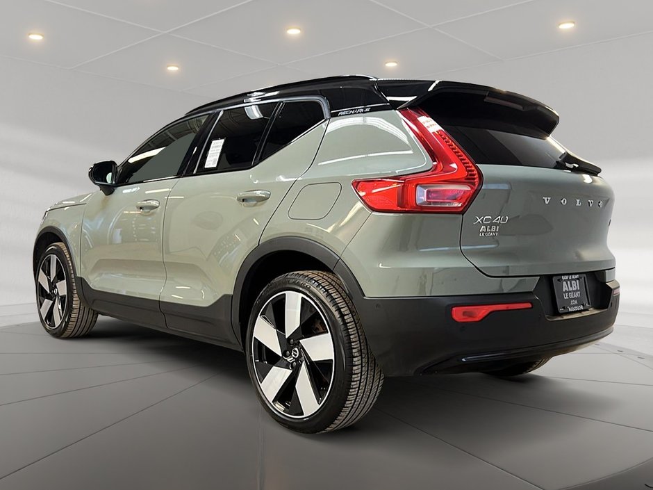 Volvo XC40 TWIN RECHARGE PLUS TOIT PANO NAV 4RM 2023-5