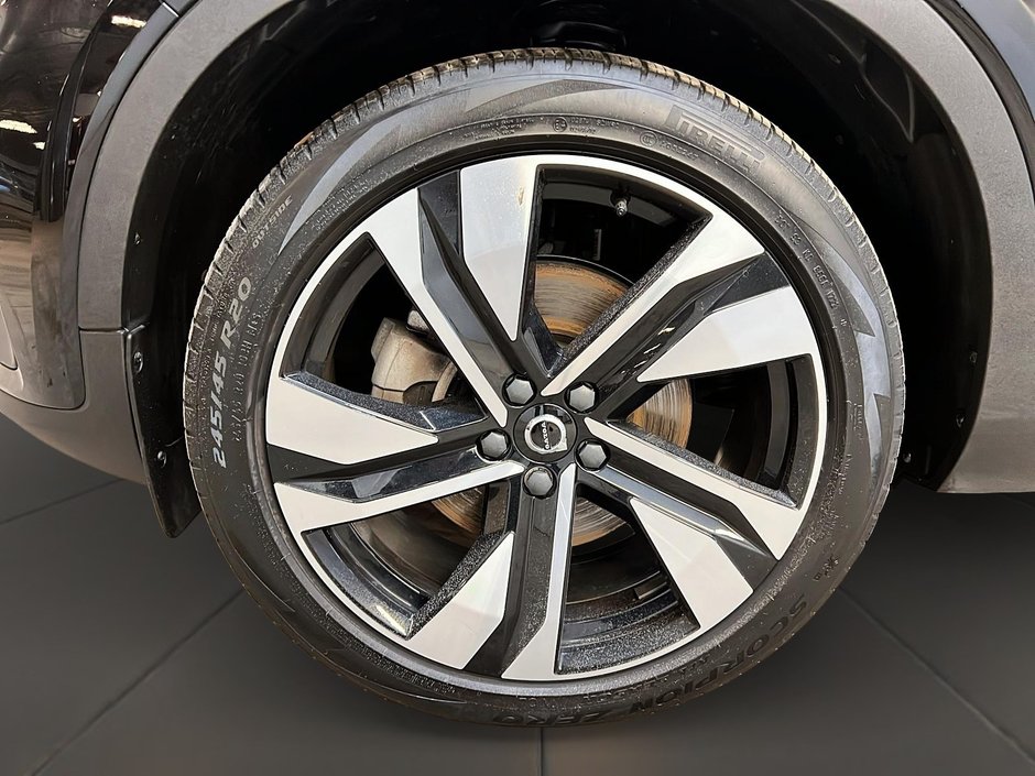 2023 Volvo XC40 B5 PLUS CUIR TOIT PANO NAV 4RM-30