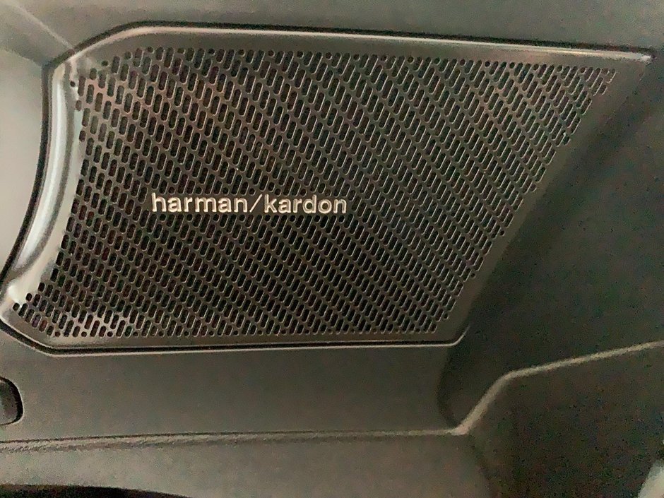 2023 Volvo XC40 RECHARGE ULTIMATE TOIT PANO NAV 4RM-14