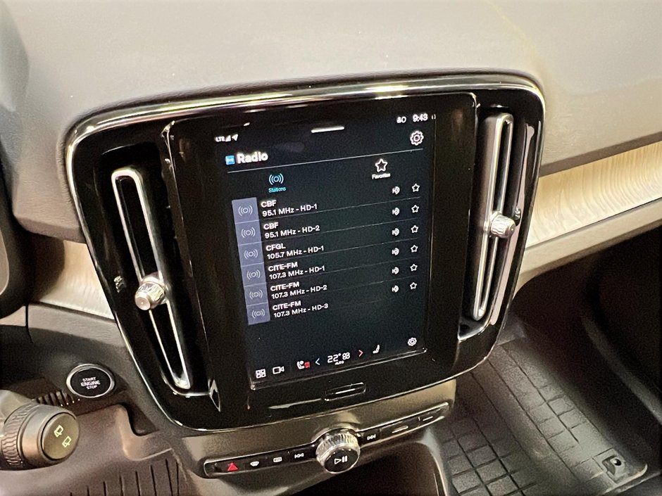 2023 Volvo XC40 B4 CORE CUIR NAV  4RM-15