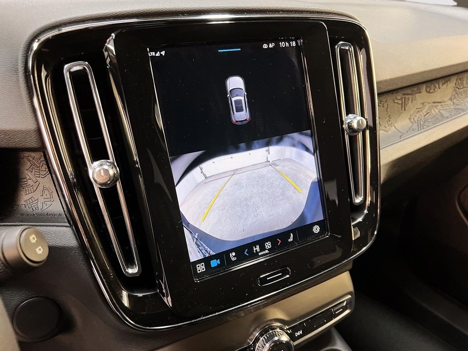 2024 Volvo XC40 TWIN RECHARGE CORE NAV 4RM-16