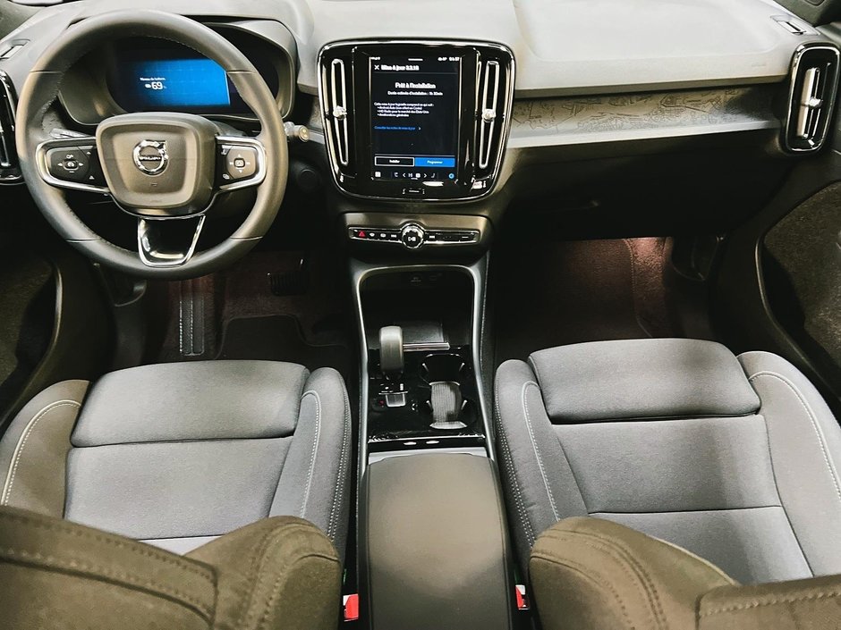 2024 Volvo XC40 TWIN RECHARGE CORE NAV 4RM-9