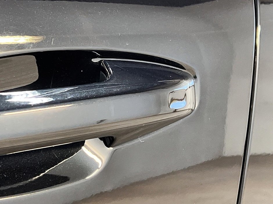 2024 Volvo XC40 TWIN RECHARGE CORE NAV 4RM-23