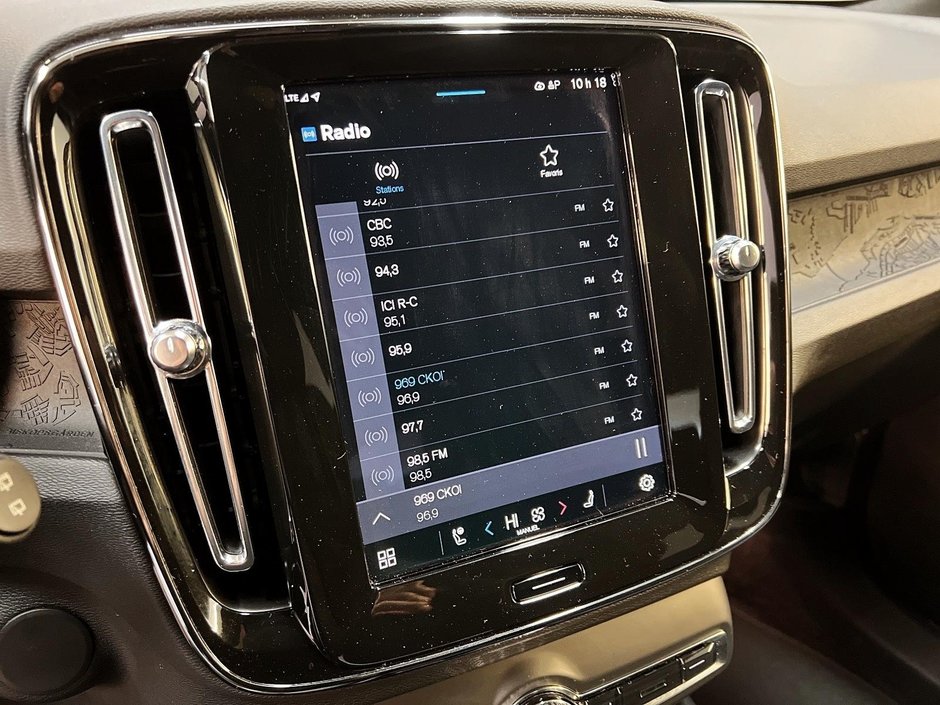 2024 Volvo XC40 TWIN RECHARGE CORE NAV 4RM-15
