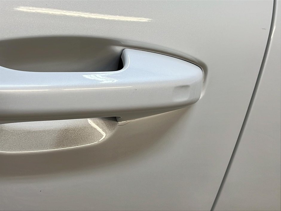 2024 Volvo XC40 B5 CORE NAV 4RM-25