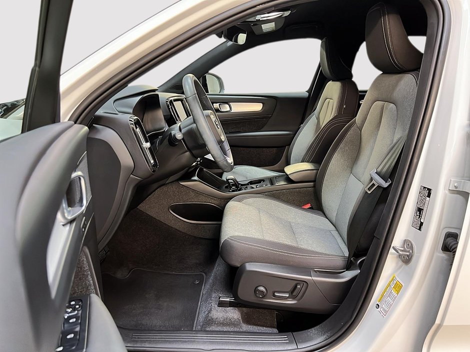 2024 Volvo XC40 B5 CORE NAV 4RM-6