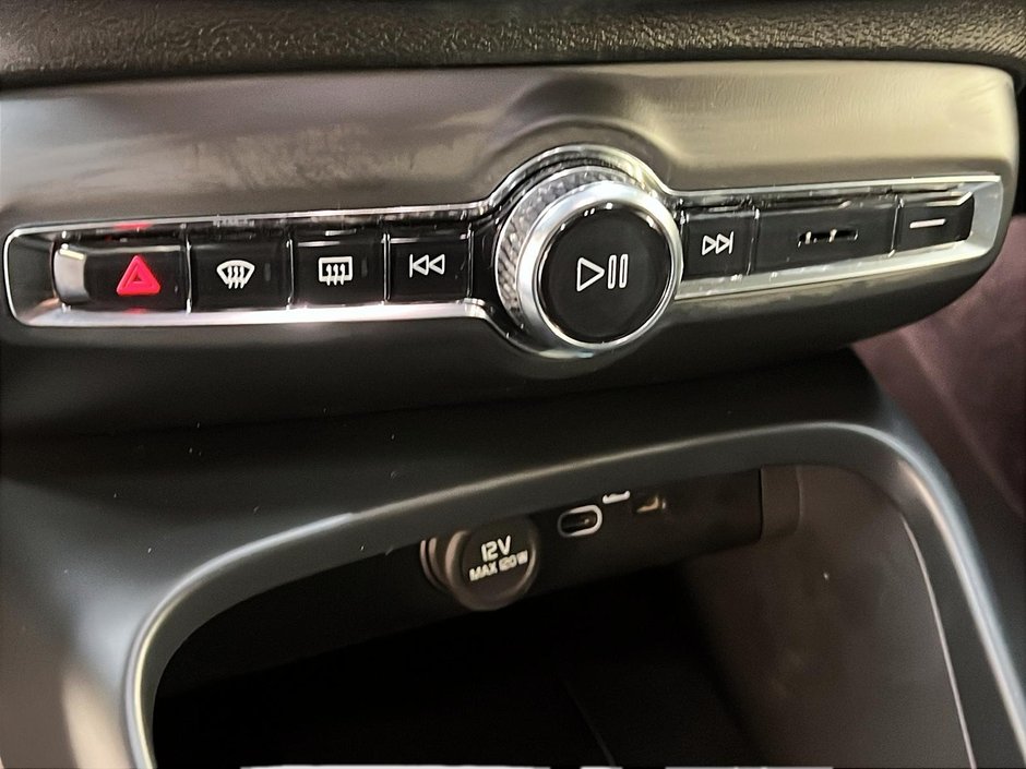 2024 Volvo XC40 B5 CORE NAV 4RM-14