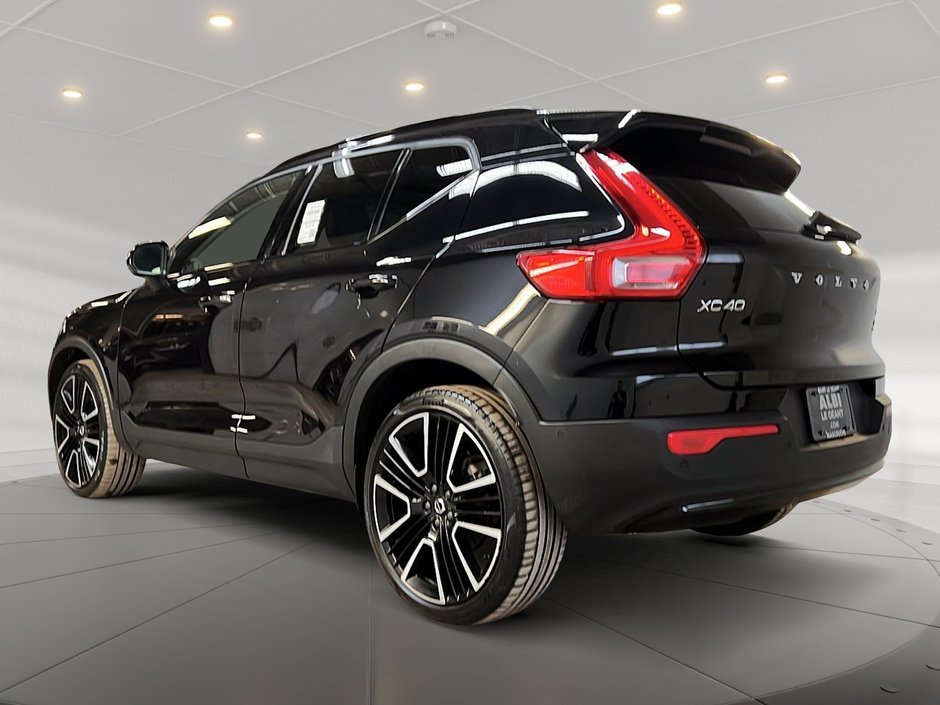 2024 Volvo XC40 B5 ULTIMATE CUIR TOIT PANO NAV 4RM-5
