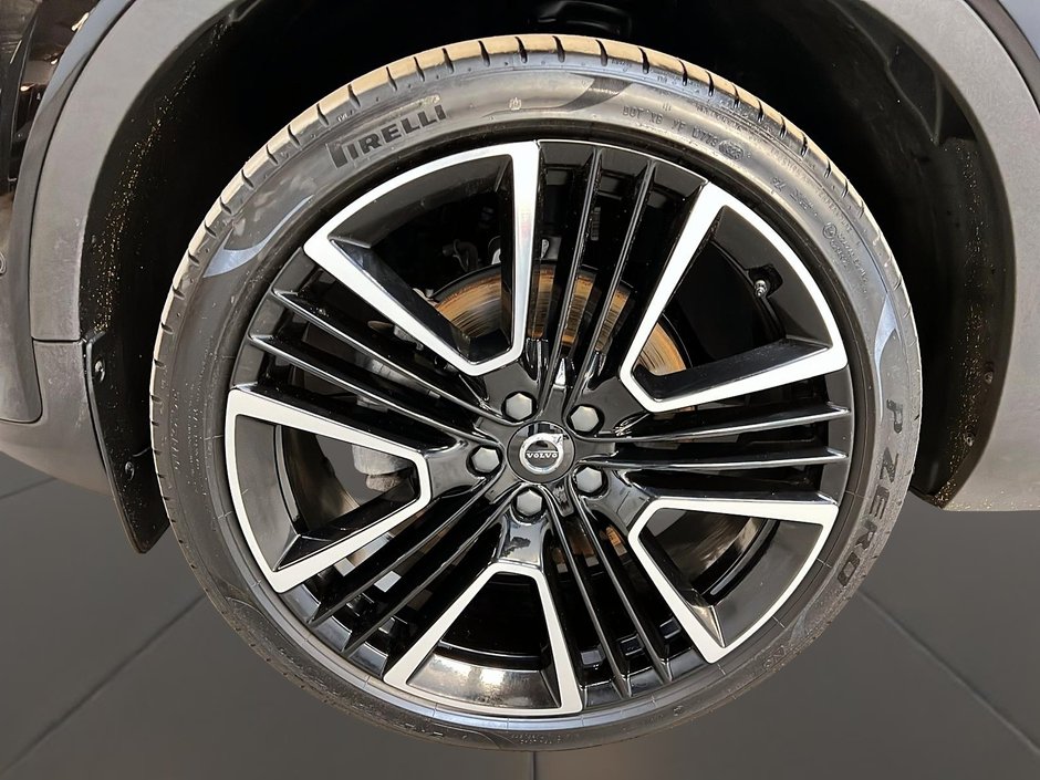 2024 Volvo XC40 B5 ULTIMATE CUIR TOIT PANO NAV 4RM-30