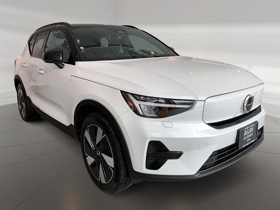 Volvo XC40 TWIN RECHARGE CORE NAV 4RM 2024-2