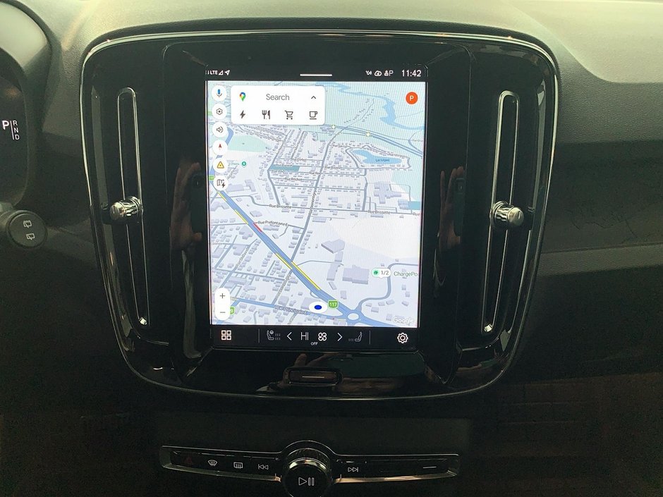 Volvo XC40 TWIN RECHARGE CORE NAV 4RM 2024-10