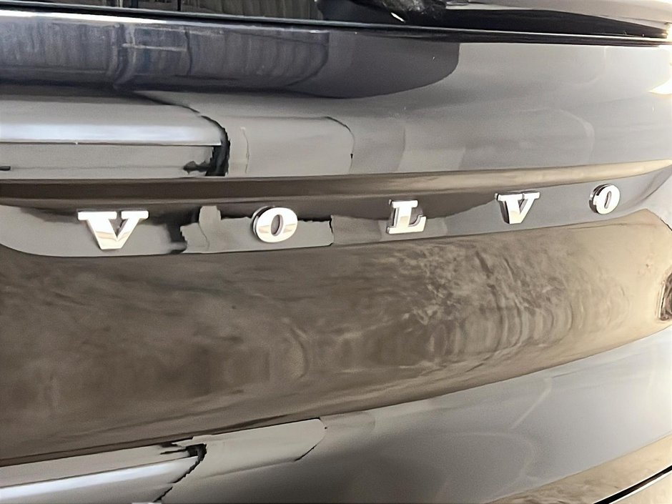 2024 Volvo XC40 B5 PLUS CUIR TOIT NAV 4RM-28