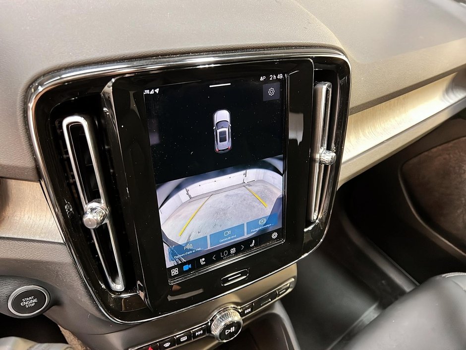 2024 Volvo XC40 B5 CORE CUIR NAV 4RM-16