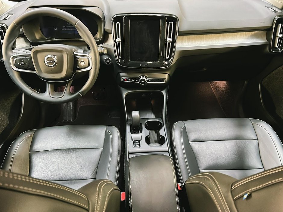 2024 Volvo XC40 B5 CORE CUIR NAV 4RM-9