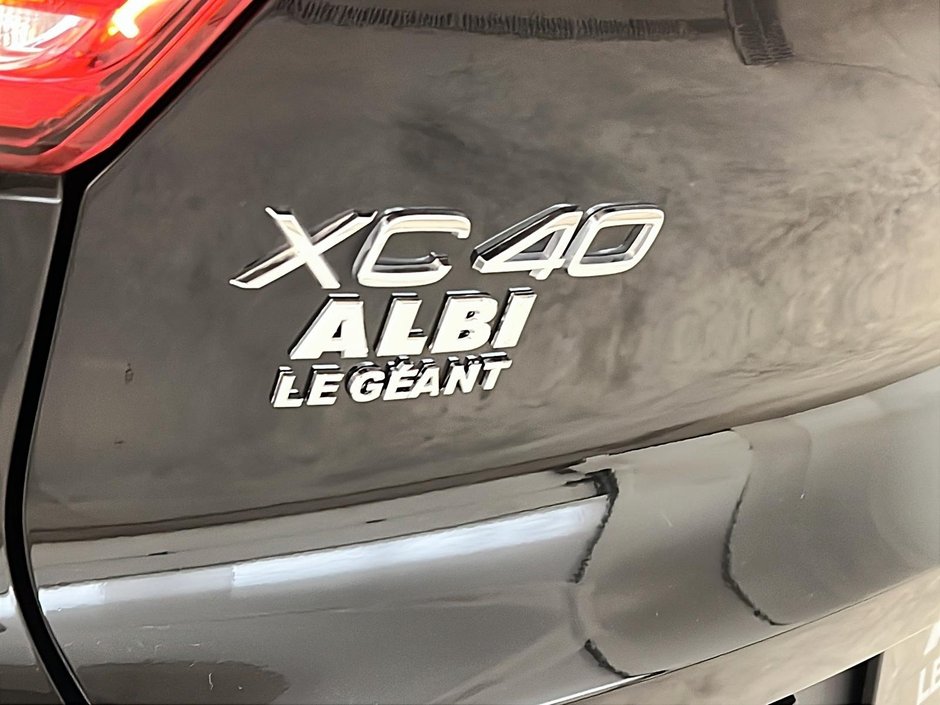 2024 Volvo XC40 B5 CORE CUIR NAV 4RM-26