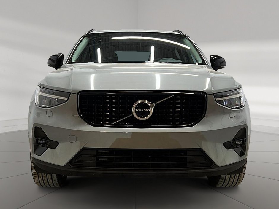 2024 Volvo XC40 B5 PLUS CUIR TOIT PANO NAV 4RM-1