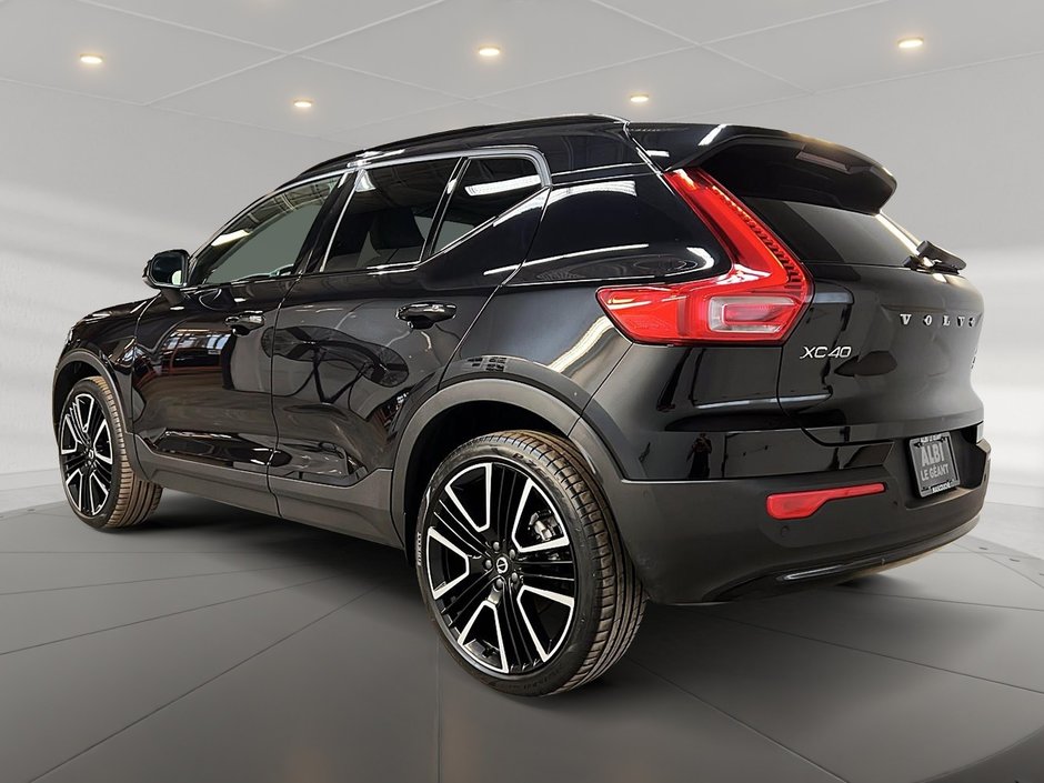 Volvo XC40 B5 ULTRA CUIR TOIT PANO NAV 4RM 2025-5