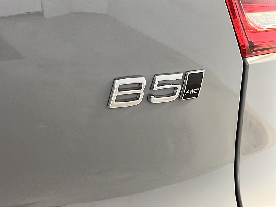 2025 Volvo XC40 B5 PLUS CUIR TOIT PANO NAV 4R,-26