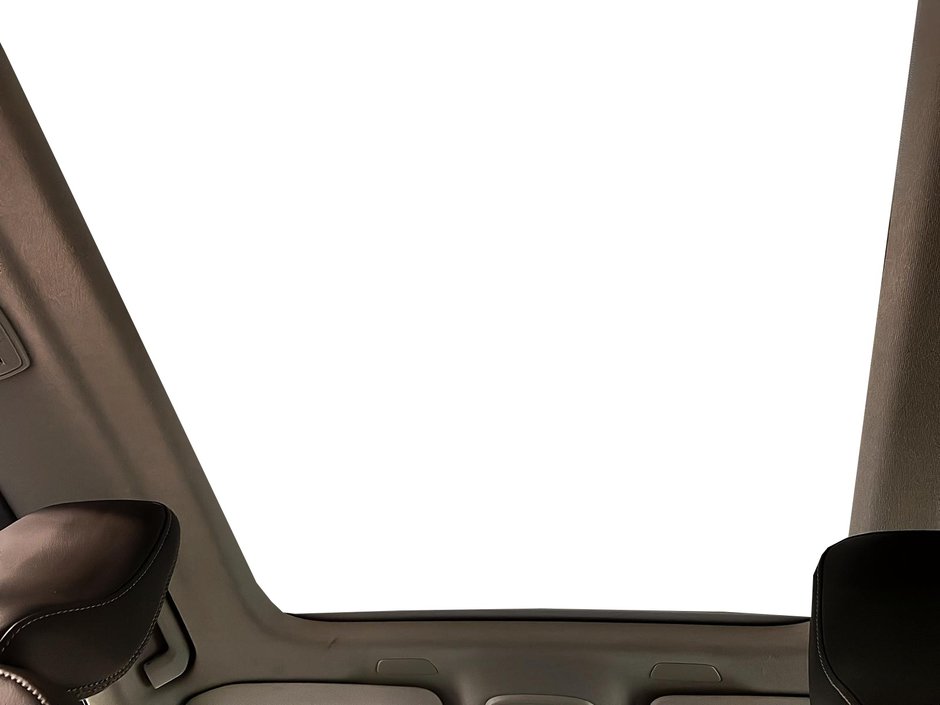 Volvo XC40 B5 PLUS DARK CUIR TOIT PANO NAV 4RM 2025-8