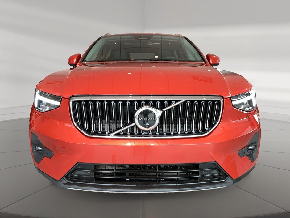 Volvo XC40 B5 PLUS CUIR TOIT PANO NAV 4RM 2025-1