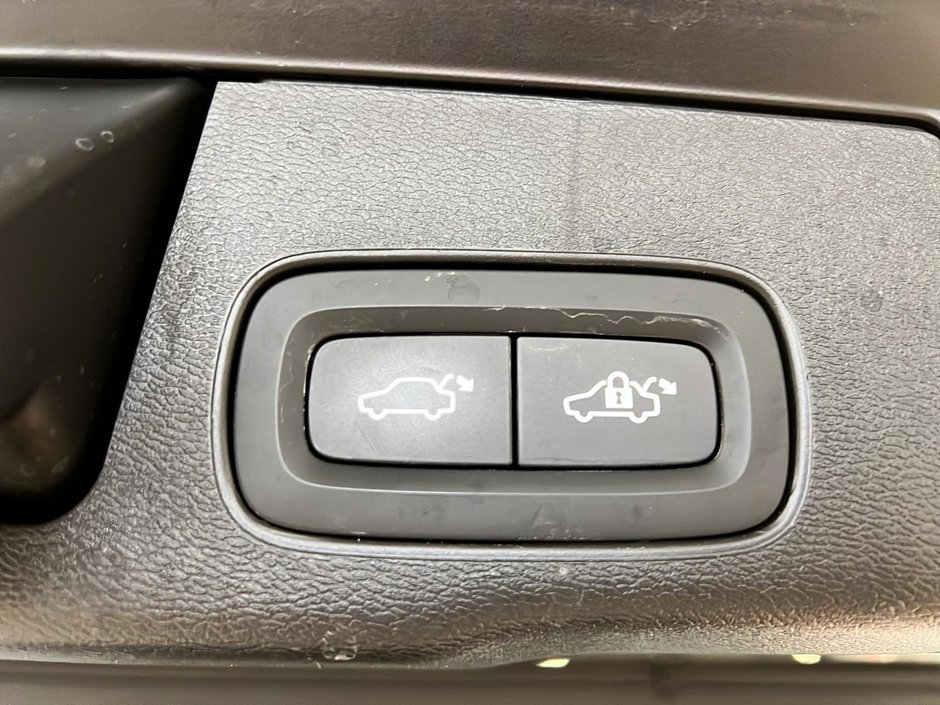 2022 Volvo XC60 T8 INSCRIPTION EXPRESS RECHARGE 4RM-14