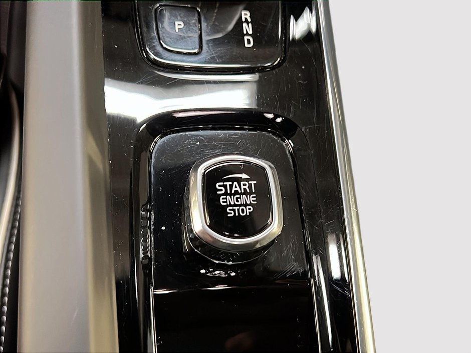 2022 Volvo XC60 B6 R-DESIGN CUIR TOIT PANO 4RM-20