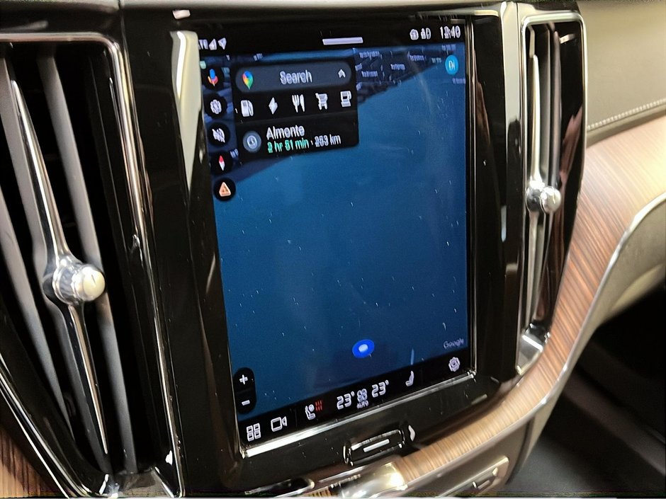 2022 Volvo XC60 T8 INSCRIPTION RECHARGE 4RM-19