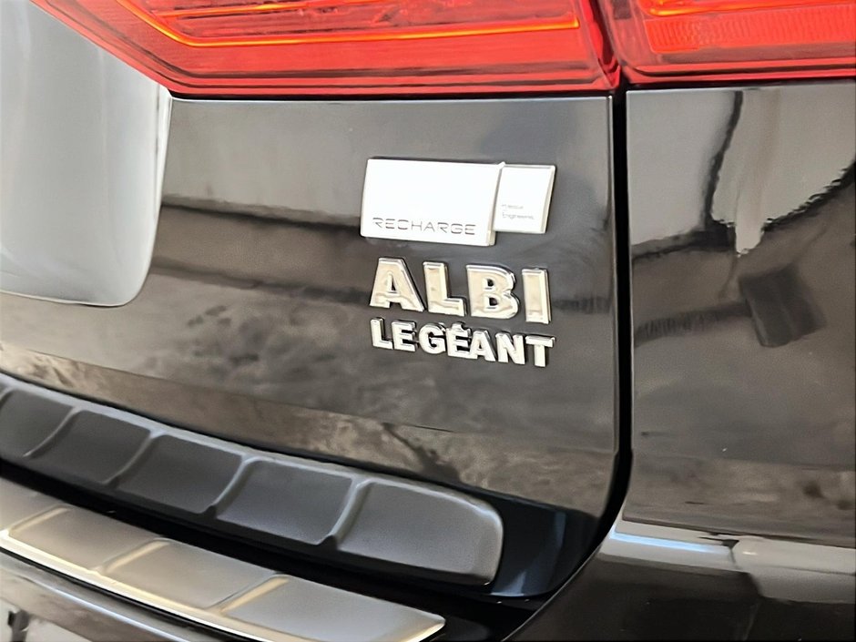 2022 Volvo XC60 T8 INSCRIPTION RECHARGE 4RM-30