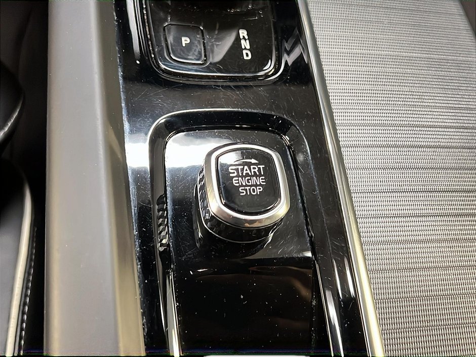 2022 Volvo XC60 B6 R-DESIGN CUIR TOIT PANO NAV 4RM-20