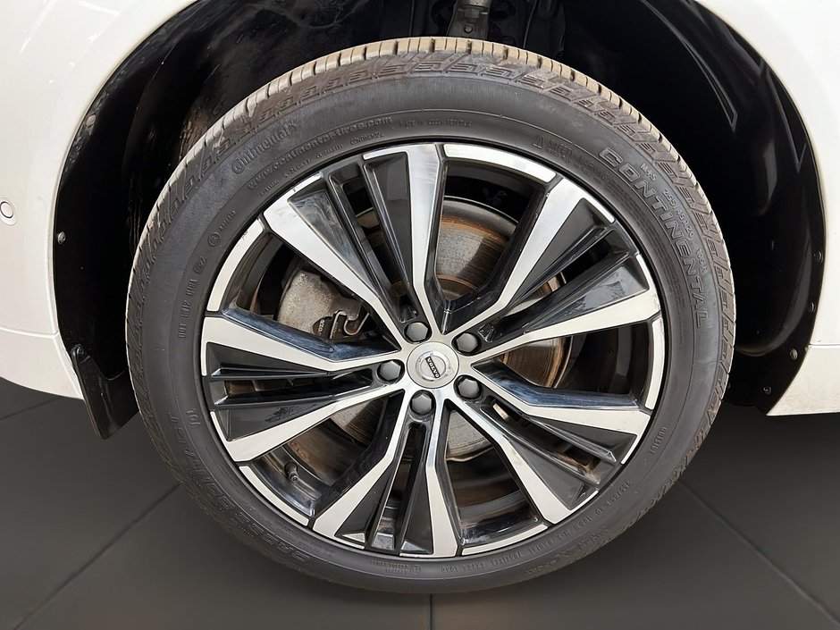 Volvo XC60 B6 PLUS DARK CUIR TOIT PANO NAV 4RM 2023-31