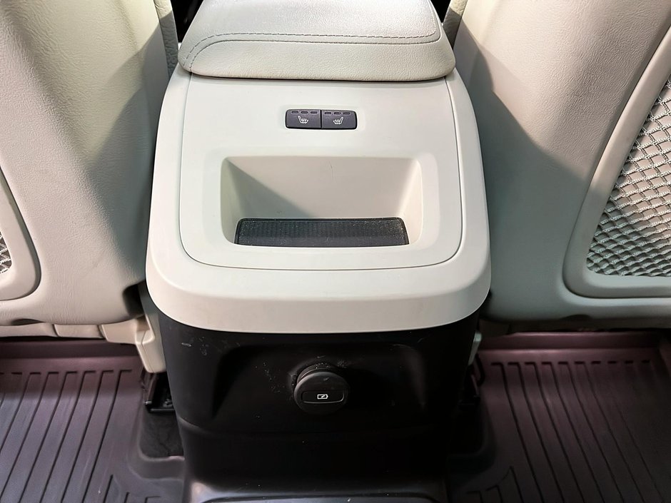 2023 Volvo XC60 T8 RECHARGE PLUS CUIR TOIT PANO NAV 4RM-10