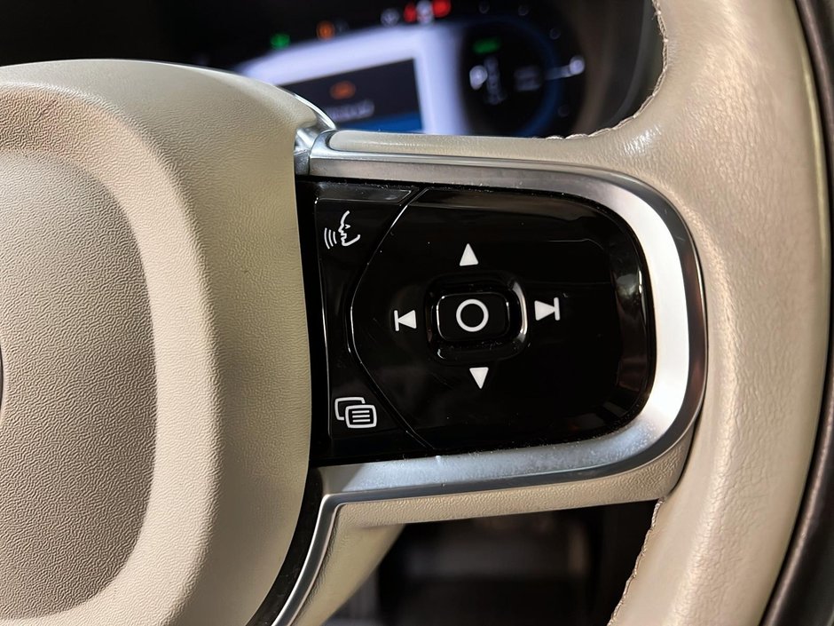 2023 Volvo XC60 T8 RECHARGE PLUS CUIR TOIT PANO NAV 4RM-17