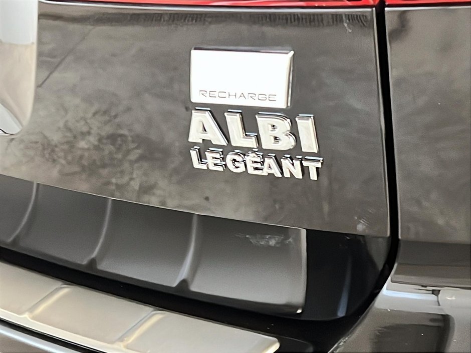 2023 Volvo XC60 T8 RECHARGE PLUS CUIR TOIT PANO NAV 4RM-26