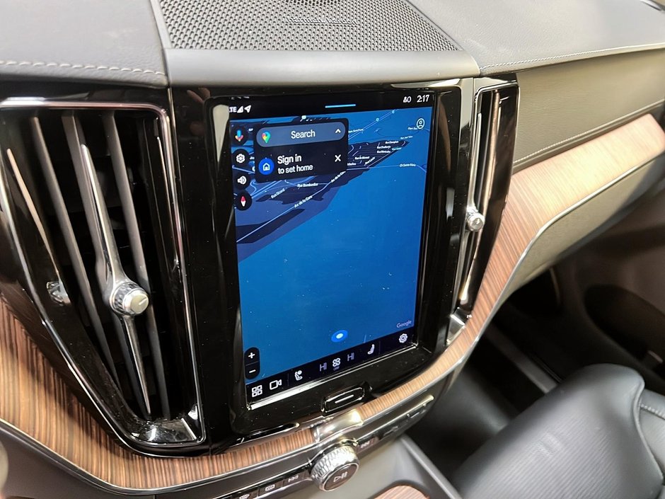 Volvo XC60 B6 ULTIMATE CUIR TOIT PANO NAV 4RM 2023-19