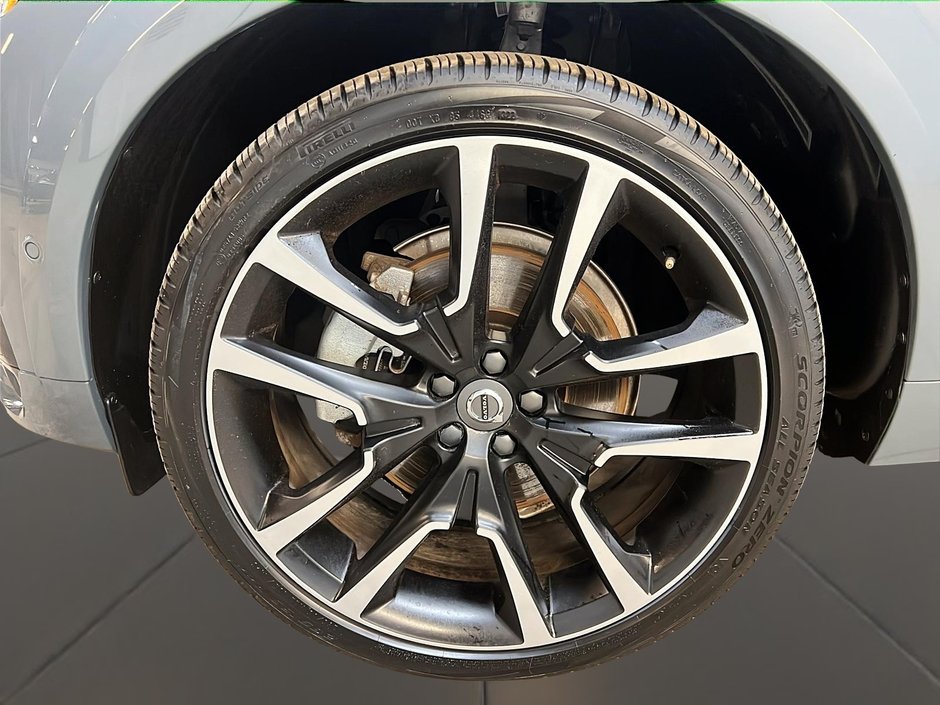 Volvo XC60 B6 ULTIMATE CUIR TOIT PANO NAV 4RM 2023-31