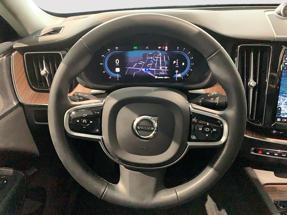 Volvo XC60 B6 ULTIMATE CUIR TOIT PANO NAV 4RM 2023-9