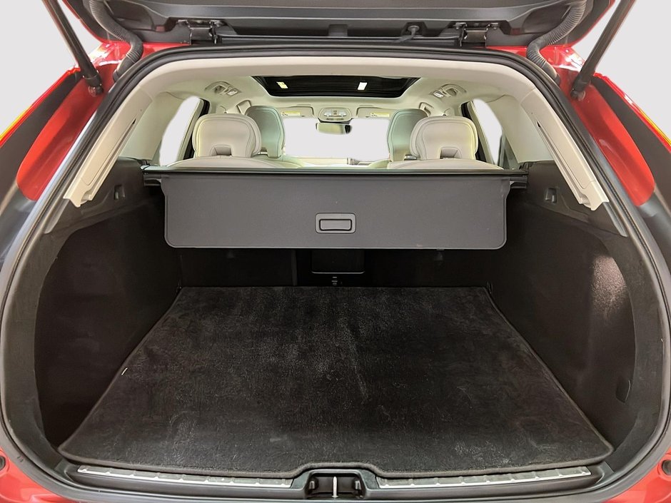 2023 Volvo XC60 B6 PLUS CUIR TOIT NAV 4RM-13