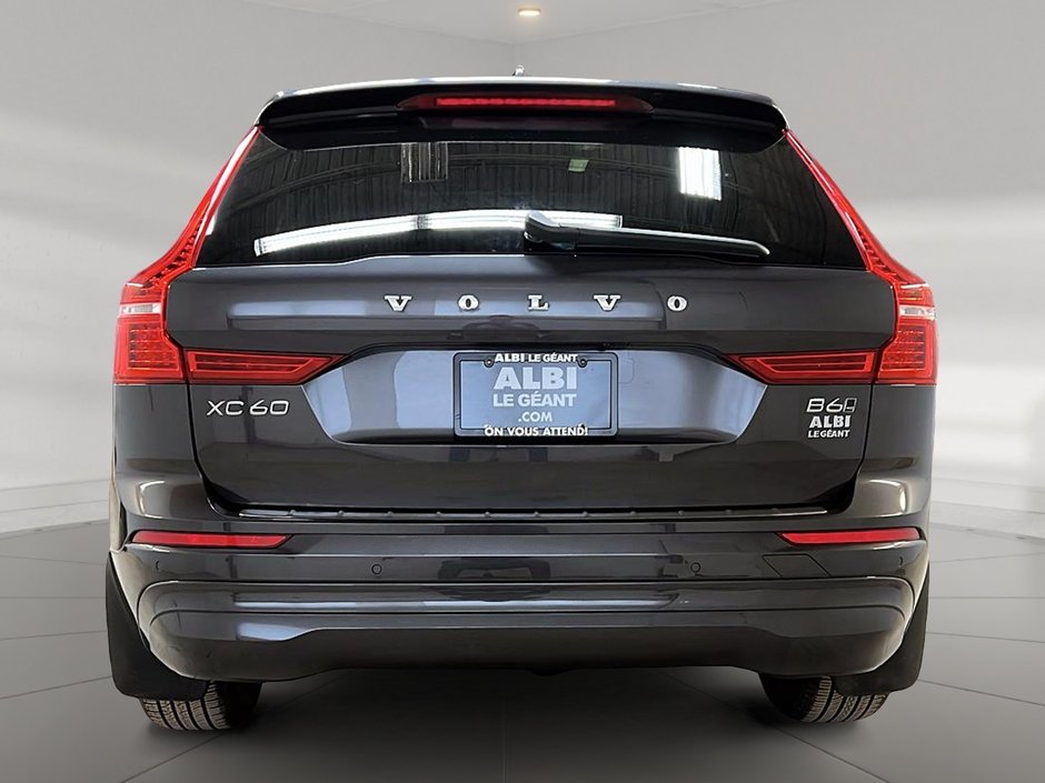 Volvo XC60 B6 CORE CUIR TOIT PANO NAV 4RM 2023-4